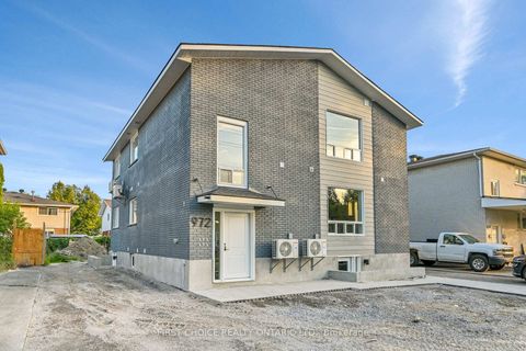 Photo 0 at 972 Dynes Road, Nepean (Carleton Square), Ottawa