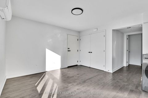 Photo 8 at 972 Dynes Road, Nepean (Carleton Square), Ottawa