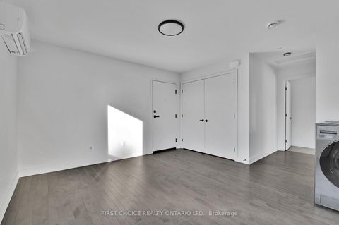 Photo 26 at 972 Dynes Road, Nepean (Carleton Square), Ottawa