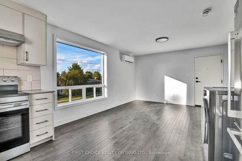 Photo 28 at 972 Dynes Road, Nepean (Carleton Square), Ottawa
