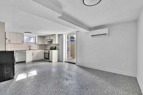 Photo 33 at 972 Dynes Road, Nepean (Carleton Square), Ottawa