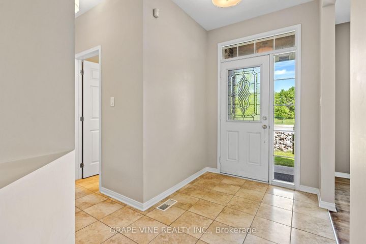 Photo 4 at 201 Ramelton Private, Nepean (Stonebridge), Ottawa