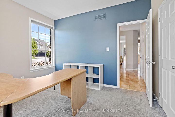 Photo 7 at 201 Ramelton Private, Nepean (Stonebridge), Ottawa