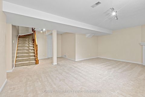 Photo 33 at 201 Ramelton Private, Nepean (Stonebridge), Ottawa