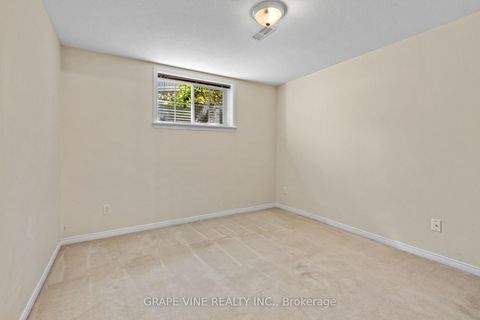 Photo 35 at 201 Ramelton Private, Nepean (Stonebridge), Ottawa