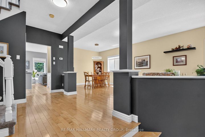 Photo 7 at 133 Fairlop Way, Nepean (Longfields), Ottawa