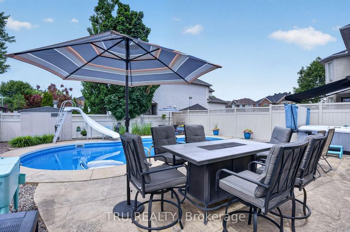 Photo 37 at 57 Golflinks Drive, Nepean (Stonebridge), Ottawa