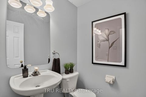 Photo 16 at 57 Golflinks Drive, Nepean (Stonebridge), Ottawa
