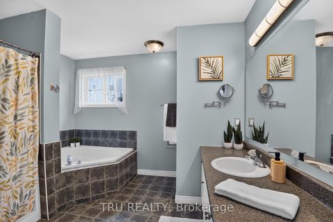 Photo 21 at 57 Golflinks Drive, Nepean (Stonebridge), Ottawa