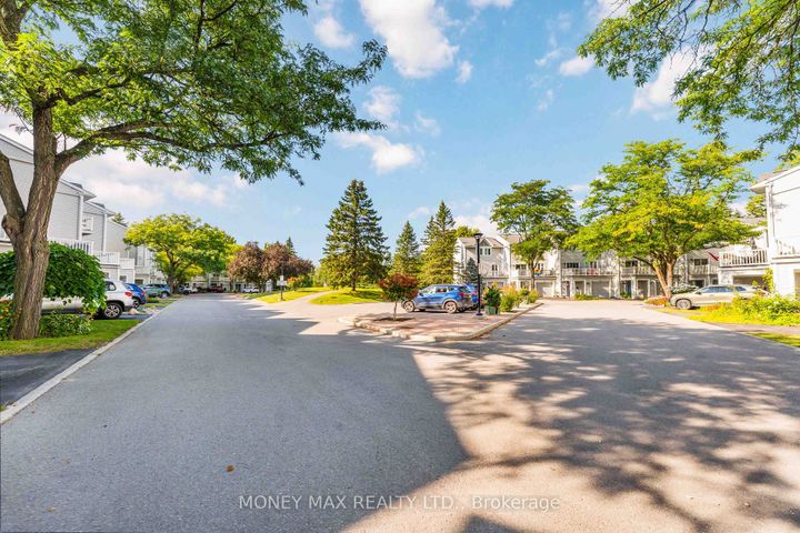 Photo 1 at 4 - 7 Forsyth Lane, Nepean (Crystal Beach), Ottawa
