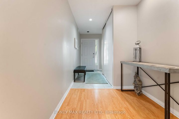 Photo 2 at 4 - 7 Forsyth Lane, Nepean (Crystal Beach), Ottawa