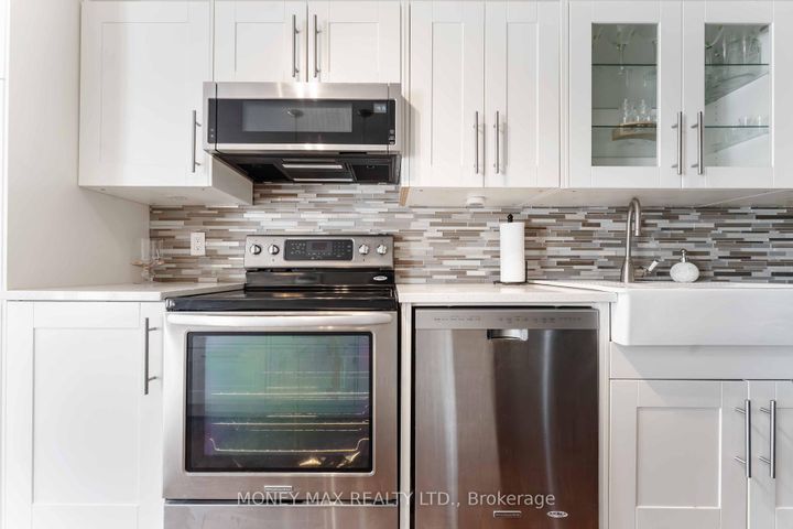 Photo 7 at 4 - 7 Forsyth Lane, Nepean (Crystal Beach), Ottawa