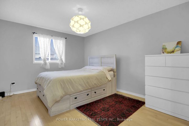 Photo 19 at 181 MOUNTSHANNON Drive, Nepean (Longfields), Ottawa