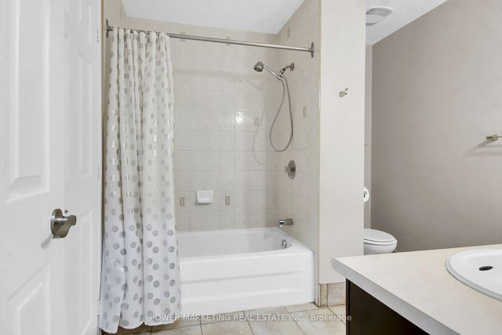 Photo 26 at 181 MOUNTSHANNON Drive, Nepean (Longfields), Ottawa
