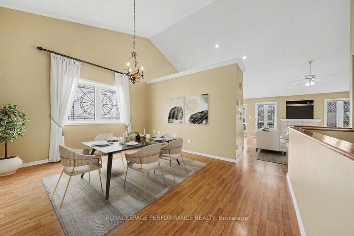 Photo 4 at 19 Settlers Ridge Way, Nepean (Longfields), Ottawa