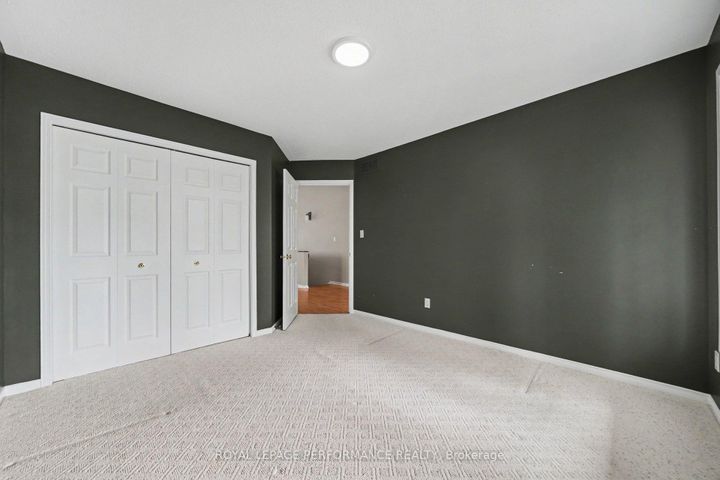 Photo 16 at 19 Settlers Ridge Way, Nepean (Longfields), Ottawa