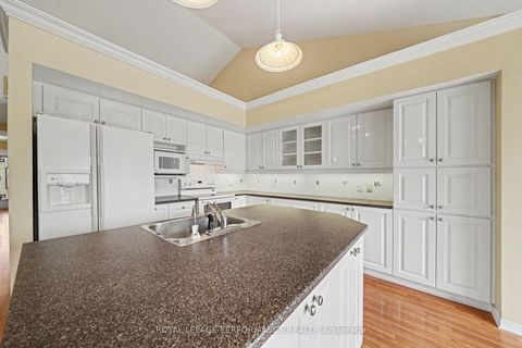 Photo 7 at 19 Settlers Ridge Way, Nepean (Longfields), Ottawa