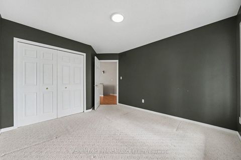 Photo 16 at 19 Settlers Ridge Way, Nepean (Longfields), Ottawa