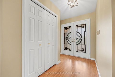 Photo 18 at 19 Settlers Ridge Way, Nepean (Longfields), Ottawa