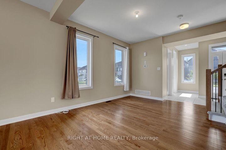 Photo 4 at 218 Conservancy Drive, Nepean (Heritage Park), Ottawa