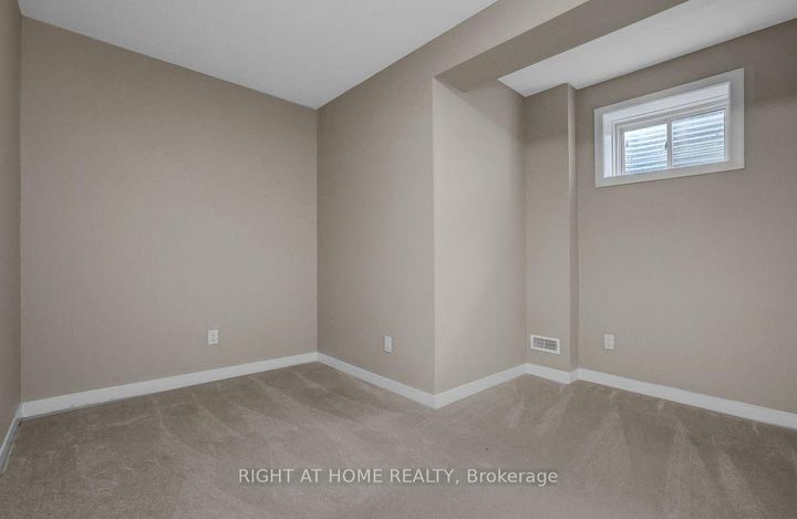 Photo 41 at 218 Conservancy Drive, Nepean (Heritage Park), Ottawa