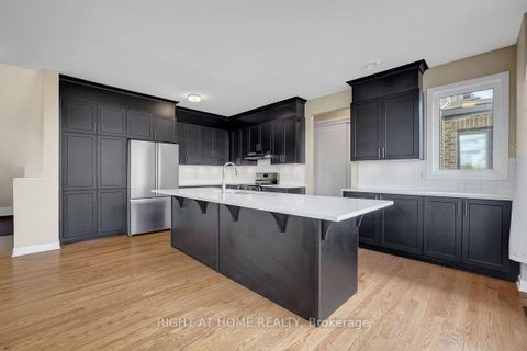 Photo 10 at 218 Conservancy Drive, Nepean (Heritage Park), Ottawa
