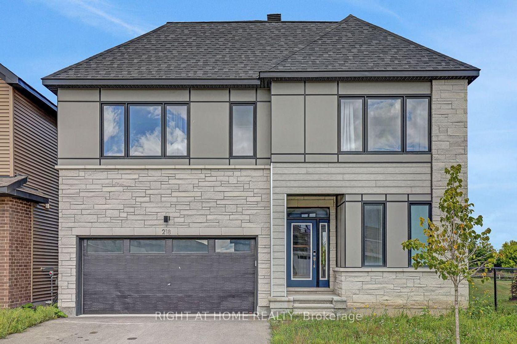 218 Conservancy Drive, Nepean (Heritage Park), Ottawa 