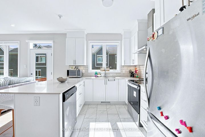 Photo 12 at 4124 Obsidian Street, Nepean (Half Moon Bay), Ottawa