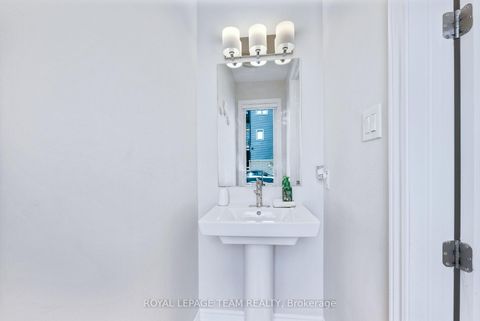 Photo 4 at 4124 Obsidian Street, Nepean (Half Moon Bay), Ottawa