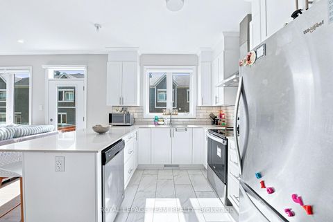 Photo 12 at 4124 Obsidian Street, Nepean (Half Moon Bay), Ottawa