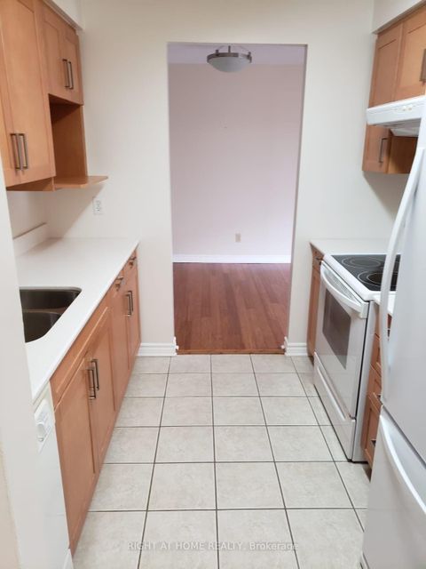 Photo 14 at 706 - 470 Laurier Avenue W, Ottawa Centre, Ottawa