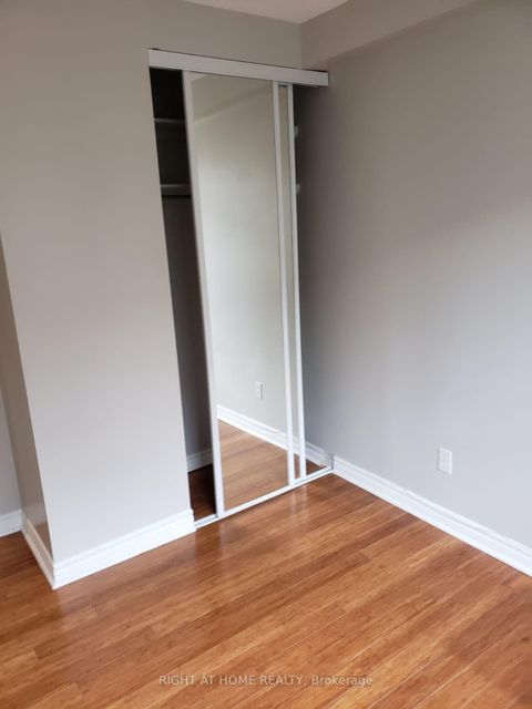 Photo 19 at 706 - 470 Laurier Avenue W, Ottawa Centre, Ottawa