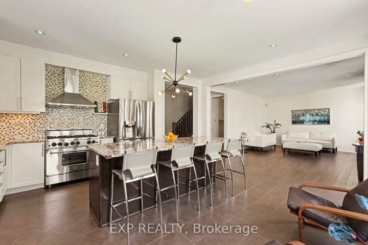 Photo 11 at 39 Pondhawk Way, Nepean (Half Moon Bay), Ottawa