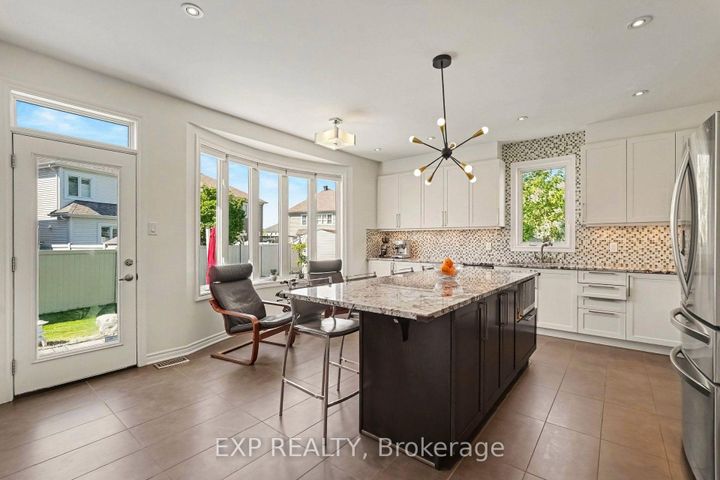 Photo 13 at 39 Pondhawk Way, Nepean (Half Moon Bay), Ottawa