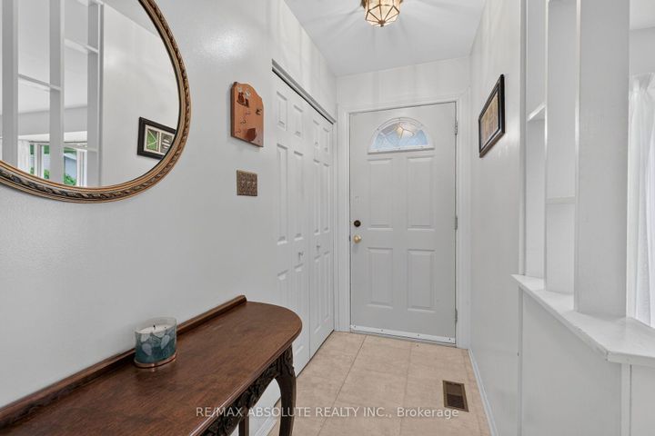 Photo 1 at 59 Evergreen Drive, Nepean (Lynwood Village), Ottawa