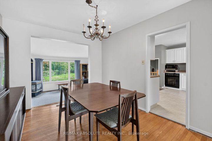 Photo 10 at 59 Evergreen Drive, Nepean (Lynwood Village), Ottawa