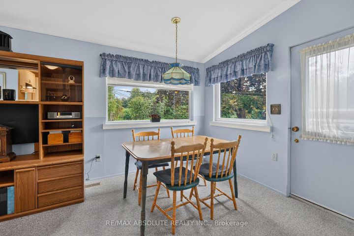 Photo 17 at 59 Evergreen Drive, Nepean (Lynwood Village), Ottawa