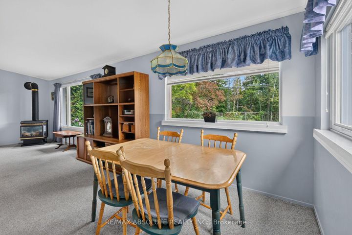Photo 18 at 59 Evergreen Drive, Nepean (Lynwood Village), Ottawa