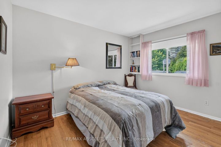 Photo 27 at 59 Evergreen Drive, Nepean (Lynwood Village), Ottawa