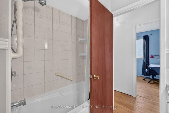 Photo 32 at 59 Evergreen Drive, Nepean (Lynwood Village), Ottawa