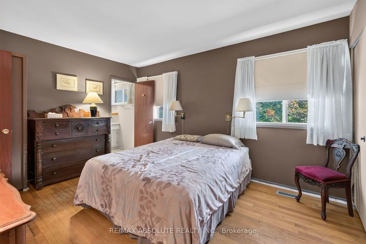 Photo 36 at 59 Evergreen Drive, Nepean (Lynwood Village), Ottawa
