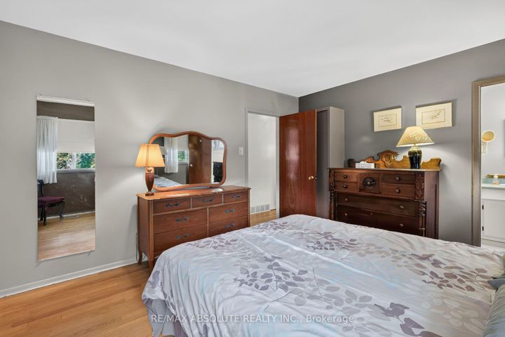 Photo 37 at 59 Evergreen Drive, Nepean (Lynwood Village), Ottawa
