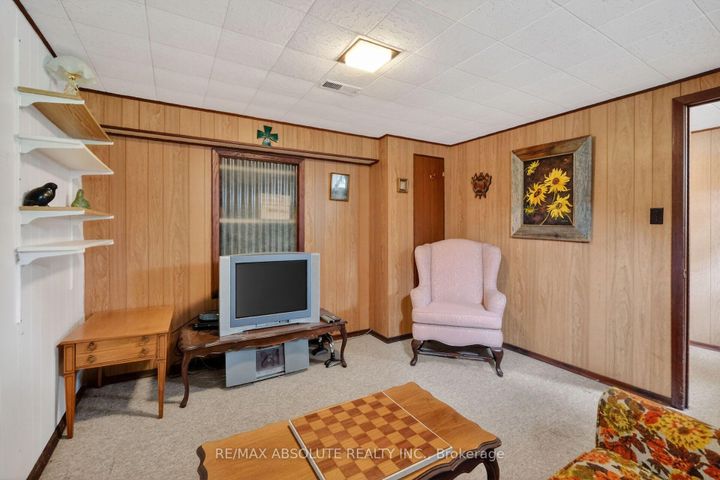 Photo 41 at 59 Evergreen Drive, Nepean (Lynwood Village), Ottawa