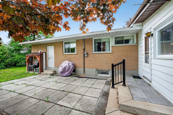 Photo 43 at 59 Evergreen Drive, Nepean (Lynwood Village), Ottawa