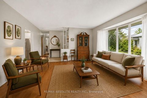 Photo 7 at 59 Evergreen Drive, Nepean (Lynwood Village), Ottawa