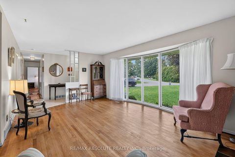 Photo 8 at 59 Evergreen Drive, Nepean (Lynwood Village), Ottawa