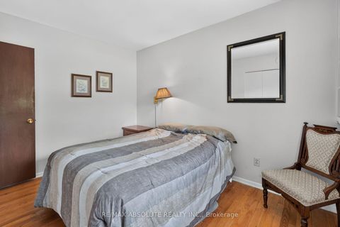 Photo 29 at 59 Evergreen Drive, Nepean (Lynwood Village), Ottawa