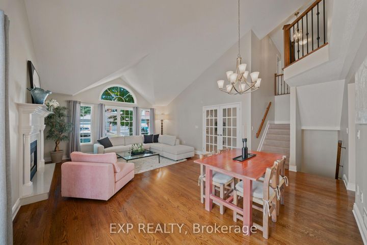 Photo 3 at 16 Bridlegate Place, Nepean (Craig Henry/Woodvale), Ottawa