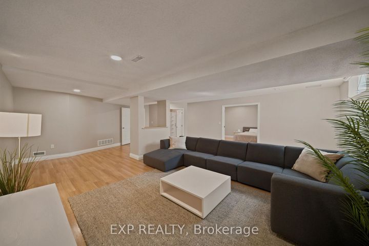 Photo 35 at 16 Bridlegate Place, Nepean (Craig Henry/Woodvale), Ottawa