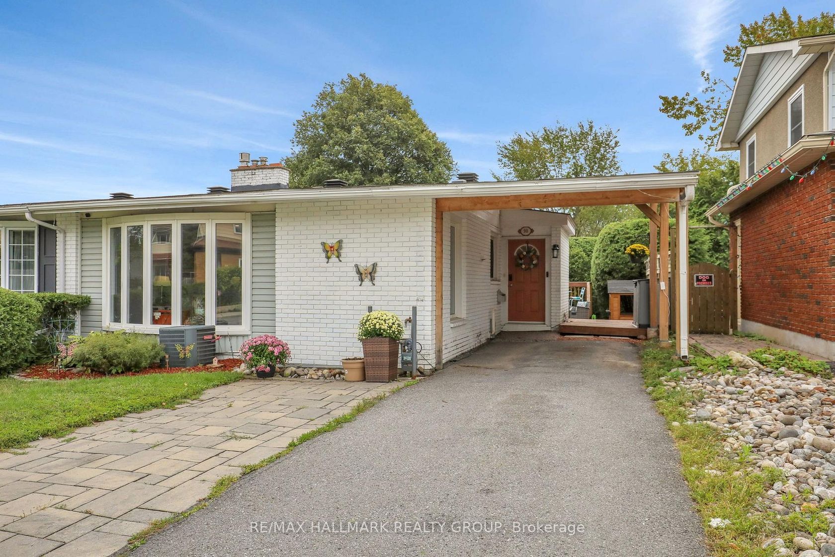 90 Chesterton Drive, Nepean (Borden Farm/Stewart Farm/Carleton Heights/Parkwood Hills), Ottawa 